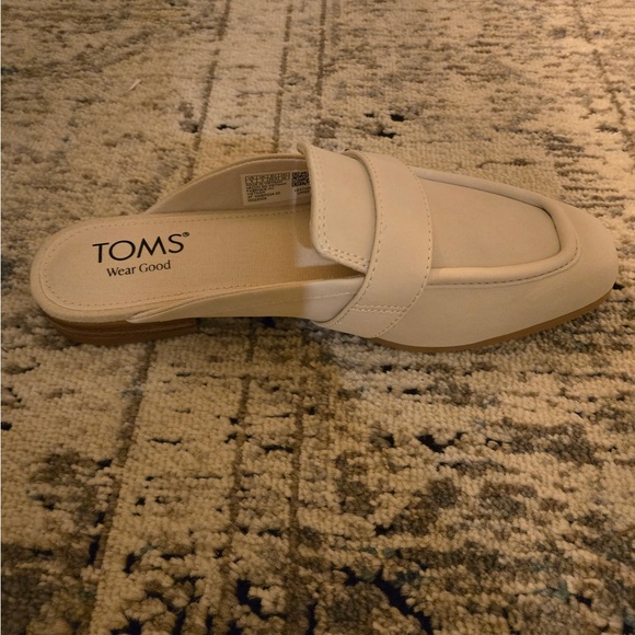 Women’s Toms NWT Mules - Picture 3 of 4